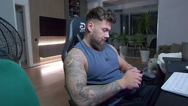 UbbeViking online show from 01-24-25, 06:46