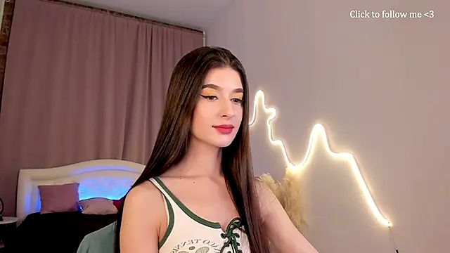 LauraCoy online show from 12-05-25, 07:54