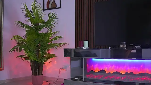 Abbela White online show from 04-09-26, 06:19