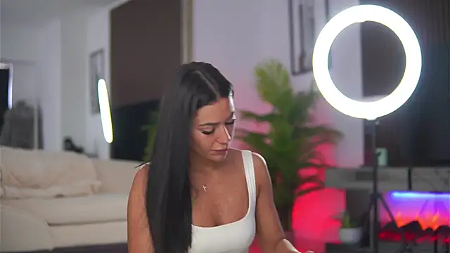 Abbela White online show from 07-10-26, 06:28
