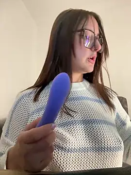 Megan lu2 online show from 09-20-25, 09:10