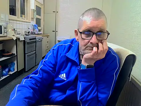 daddyflash online show from 04-15-26, 08:42