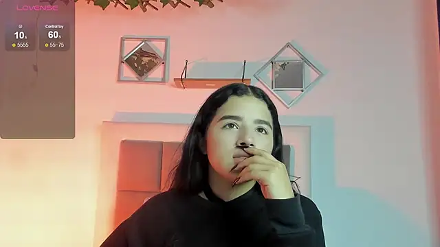 aliice walker  online show from 01-08-25, 12:26