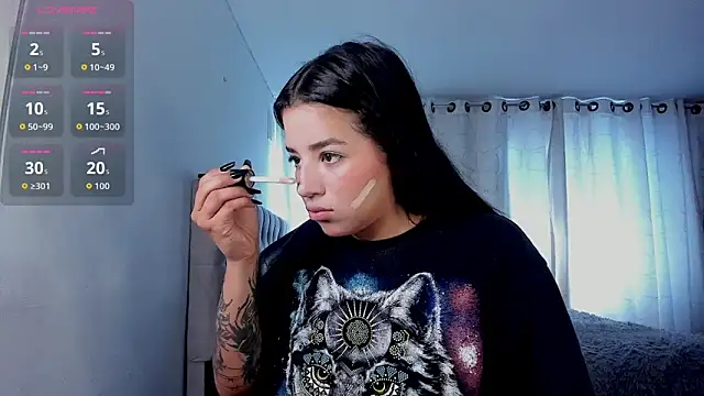 aliice walker  online show from 02-27-26, 01:55