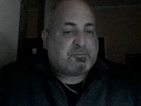 Snapshot of Paolino_8316 chatting on 12-25-24, 02:13 Paolino 8316 online show from 12-25-24, 02:13