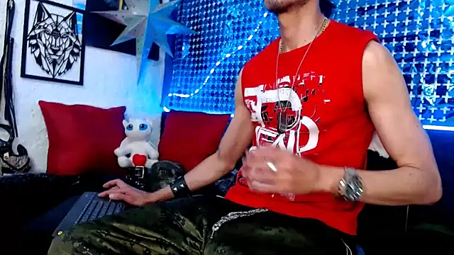 Snapshot of Mensecret69 chatting on 01-13-25, 10:24 Mensecret69 online show from 01-13-25, 10:24