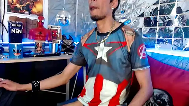 Snapshot of Mensecret69 chatting on 02-06-25, 09:38 Mensecret69 online show from 02-06-25, 09:38