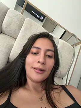 Snapshot of Sophie__Foxxx chatting on 01-06-26, 06:33 Sophie Foxxx online show from 01-06-26, 06:33