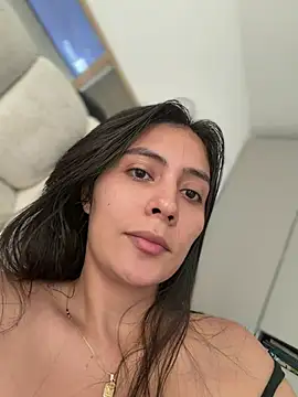 Snapshot of Sophie__Foxxx chatting on 03-03-26, 07:31 Sophie Foxxx online show from 03-03-26, 07:31
