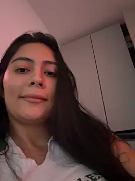 Snapshot of Sophie__Foxxx chatting on 03-17-26, 09:18 Sophie Foxxx online show from 03-17-26, 09:18