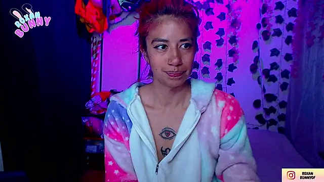 Roxanbunny1 online show from 09-09-25, 06:46
