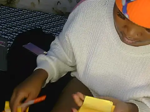 Pretty hazel online show from 03-02-26, 07:15