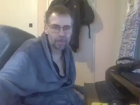 ptitcanard60600 online show from 02-06-25, 10:15