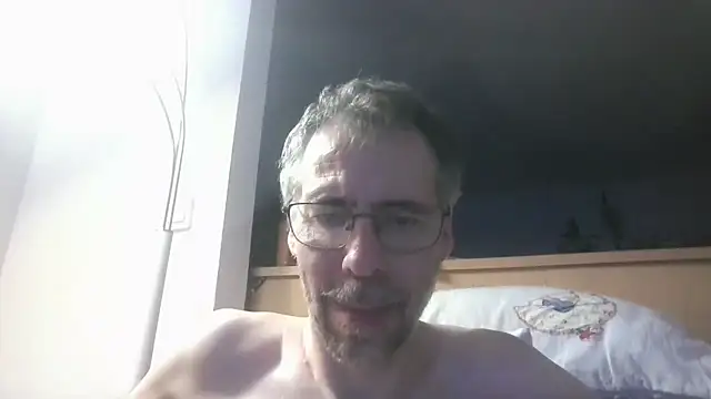 Snapshot of ptitcanard60600 chatting on 07-08-26, 10:03 ptitcanard60600 online show from 07-08-26, 10:03