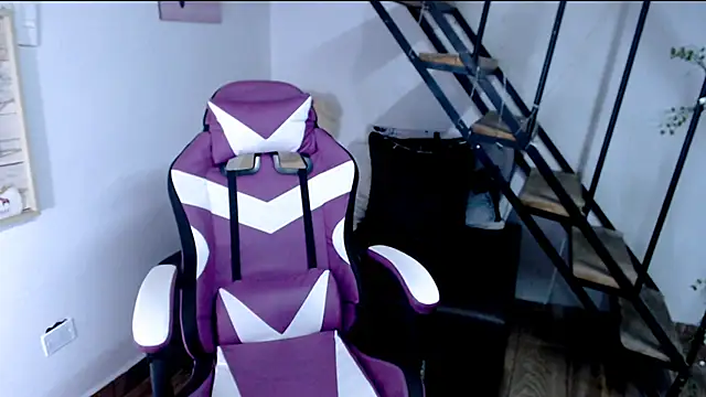 samantha baby  online show from 10-01-25, 06:14