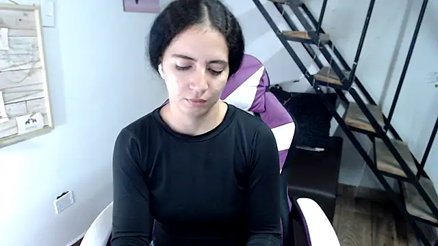 samantha baby  online show from 11-05-25, 08:31