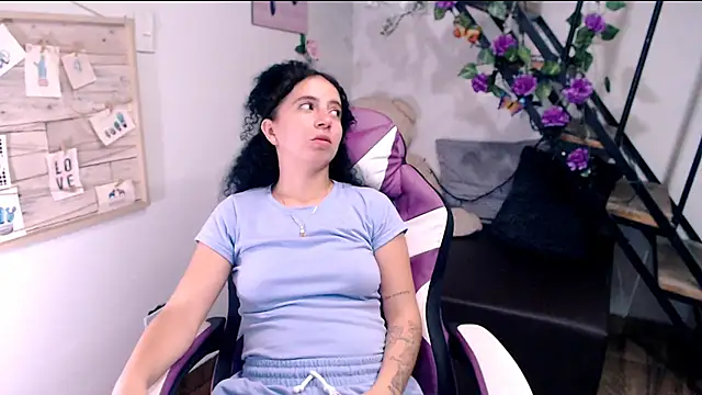samantha baby  online show from 05-11-26, 02:56