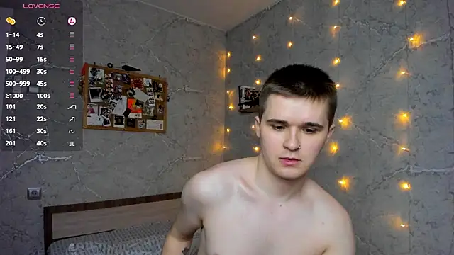 Snapshot of Mark_Bearcub chatting on 02-12-26, 04:51 Mark Bearcub online show from 02-12-26, 04:51