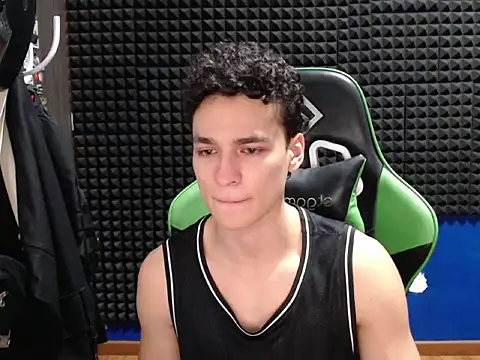 Curly Angel24 online show from 02-12-26, 11:22