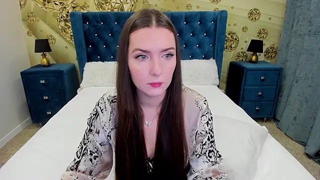 Snapshot of Katrina_Minchels chatting on 11-17-25, 05:24 Katrina Minchels online show from 11-17-25, 05:24