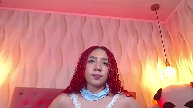 Snapshot of IsabelaLatina chatting on 11-07-25, 03:34 IsabelaLatina online show from 11-07-25, 03:34