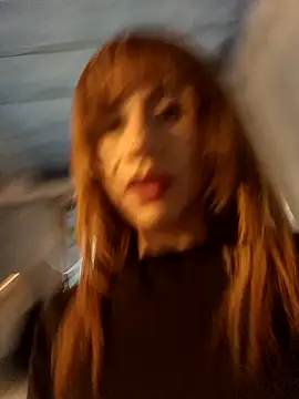 Snapshot of Evehampy chatting on 01-01-25, 10:35 Evehampy online show from 01-01-25, 10:35