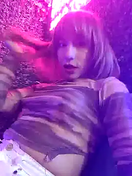 Snapshot of Evehampy chatting on 01-11-25, 11:56 Evehampy online show from 01-11-25, 11:56