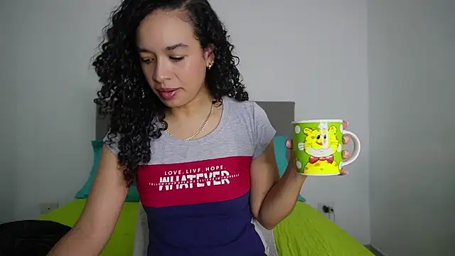 angela  98 online show from 11-07-25, 12:38