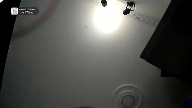 Snapshot of Apotheosis01 chatting on 05-07-26, 12:54 Apotheosis01 online show from 05-07-26, 12:54