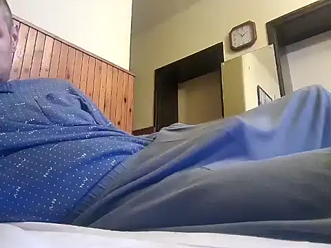 Snapshot of popperspair chatting on 12-23-24, 12:57 popperspair online show from 12-23-24, 12:57