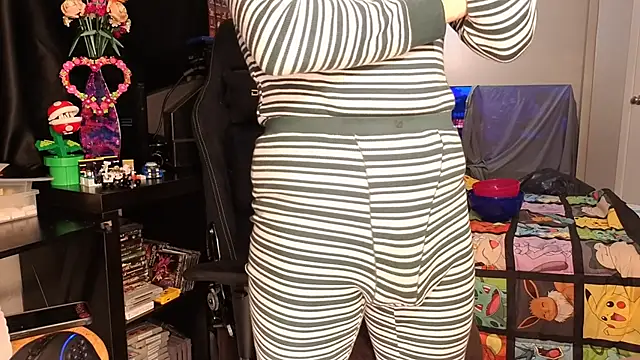 ShinyCherub online show from 02-02-25, 07:04