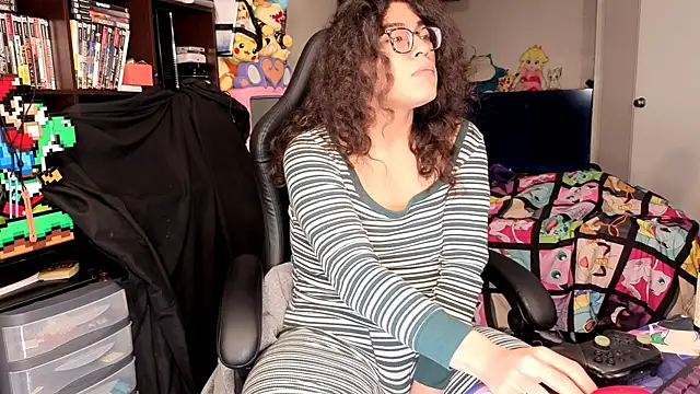 Snapshot of ShinyCherub chatting on 03-01-26, 09:50 ShinyCherub online show from 03-01-26, 09:50