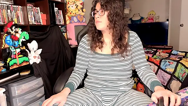 Snapshot of ShinyCherub chatting on 03-07-26, 01:02 ShinyCherub online show from 03-07-26, 01:02