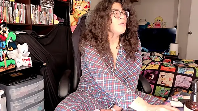 Snapshot of ShinyCherub chatting on 04-01-26, 02:01 ShinyCherub online show from 04-01-26, 02:01