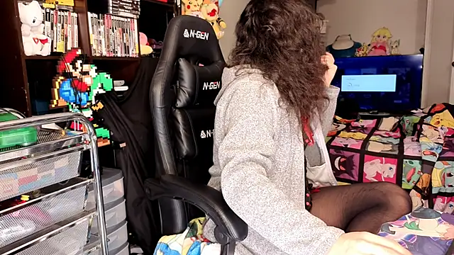 Snapshot of ShinyCherub chatting on 04-09-26, 01:16 ShinyCherub online show from 04-09-26, 01:16