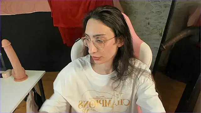 Mayala   online show from 02-22-26, 02:26