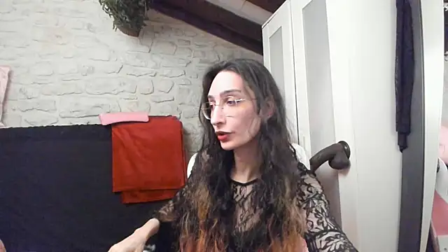 Mayala   online show from 04-17-26, 07:28