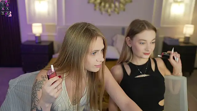 Snapshot of Angy_Netal chatting on 09-25-25, 10:19 Angy Netal online show from 09-25-25, 10:19