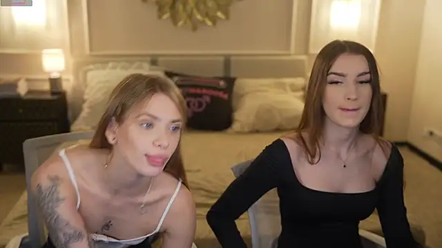 Snapshot of Angy_Netal chatting on 12-01-25, 11:26 Angy Netal online show from 12-01-25, 11:26