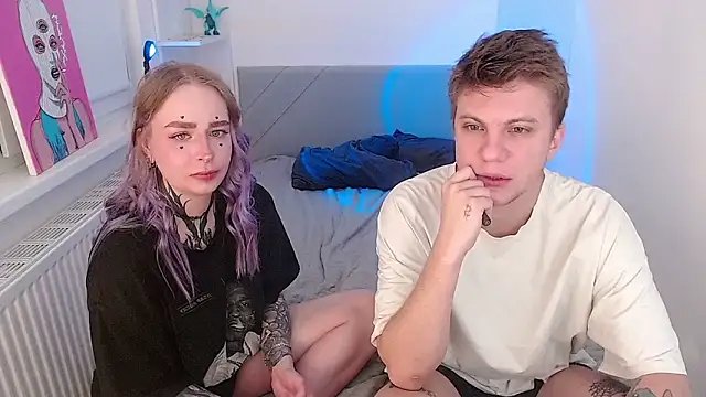 Snapshot of soalice chatting on 11-23-25, 12:32 soalice online show from 11-23-25, 12:32