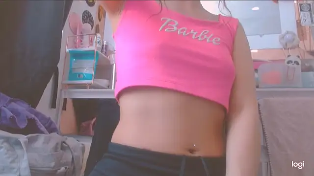 MYFAVOURITESTRAGER online show from 04-22-26, 01:45