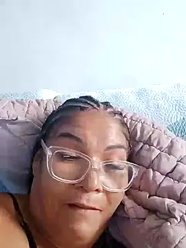 Snapshot of Delicy1 chatting on 12-08-24, 06:39 Delicy1 online show from 12-08-24, 06:39