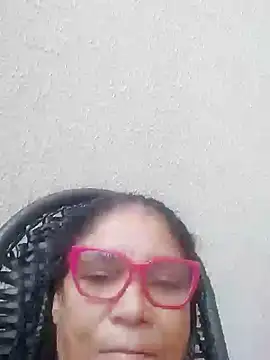 Snapshot of Delicy1 chatting on 01-12-25, 09:08 Delicy1 online show from 01-12-25, 09:08