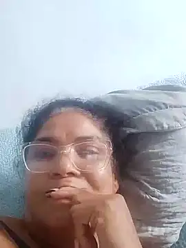 Snapshot of Delicy1 chatting on 01-24-25, 08:11 Delicy1 online show from 01-24-25, 08:11