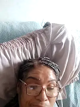 Snapshot of Delicy1 chatting on 02-08-25, 07:05 Delicy1 online show from 02-08-25, 07:05