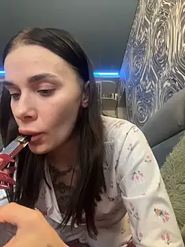 Queen of pain online show from 02-28-26, 08:15