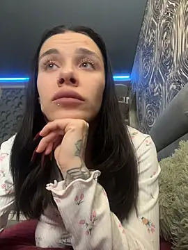 Queen of pain online show from 03-03-26, 08:09