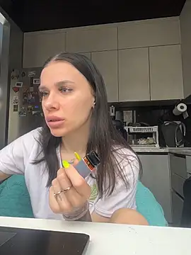 Queen of pain online show from 03-17-26, 07:01