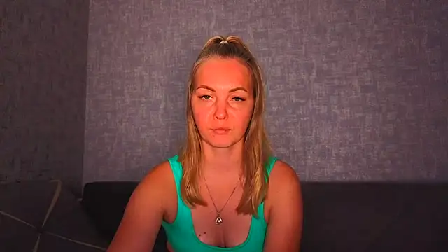 iam Venus online show from 06-22-26, 04:26