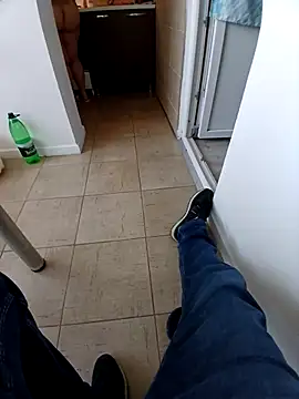 Snapshot of Adriandan1982 chatting on 09-12-25, 03:56 Adriandan1982 online show from 09-12-25, 03:56